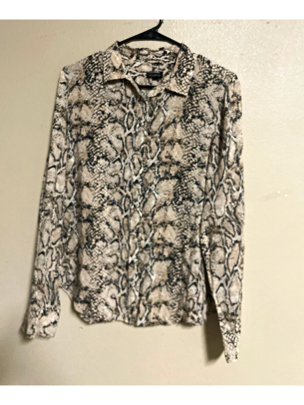 talbots 12 beige black Animal Print button front Shirt long sleeve collared